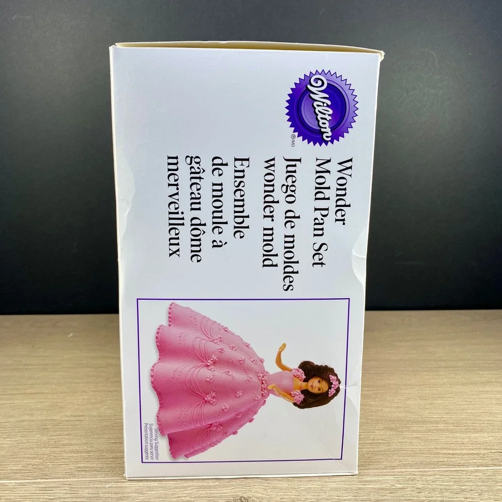 Wilton wonder mold